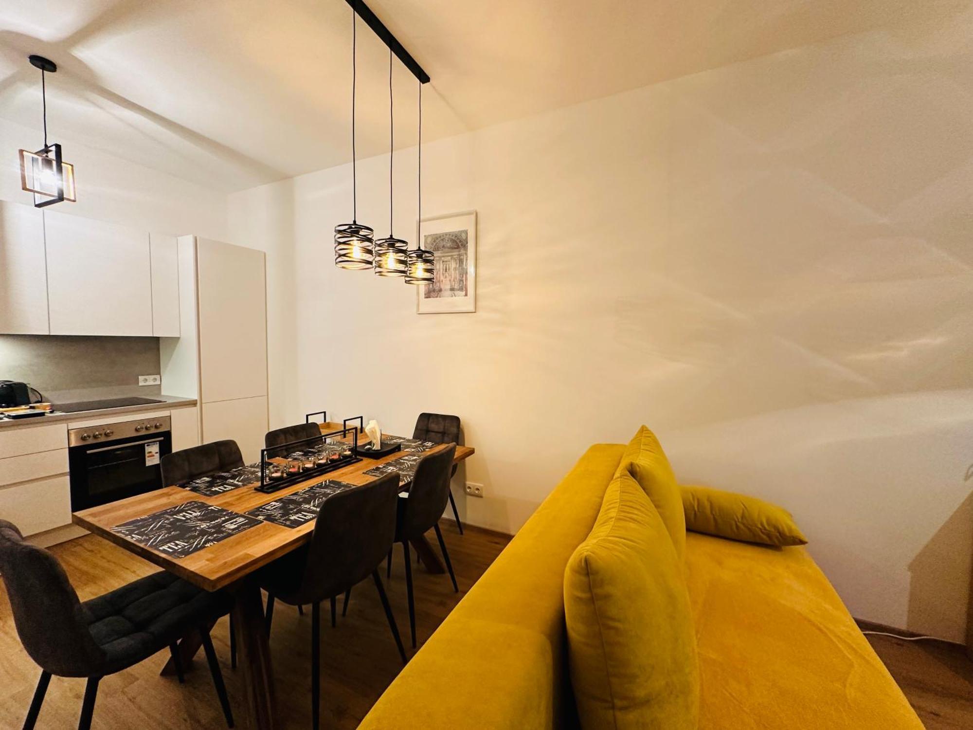Schoenbrunn Garden Apartments Wina Bagian luar foto