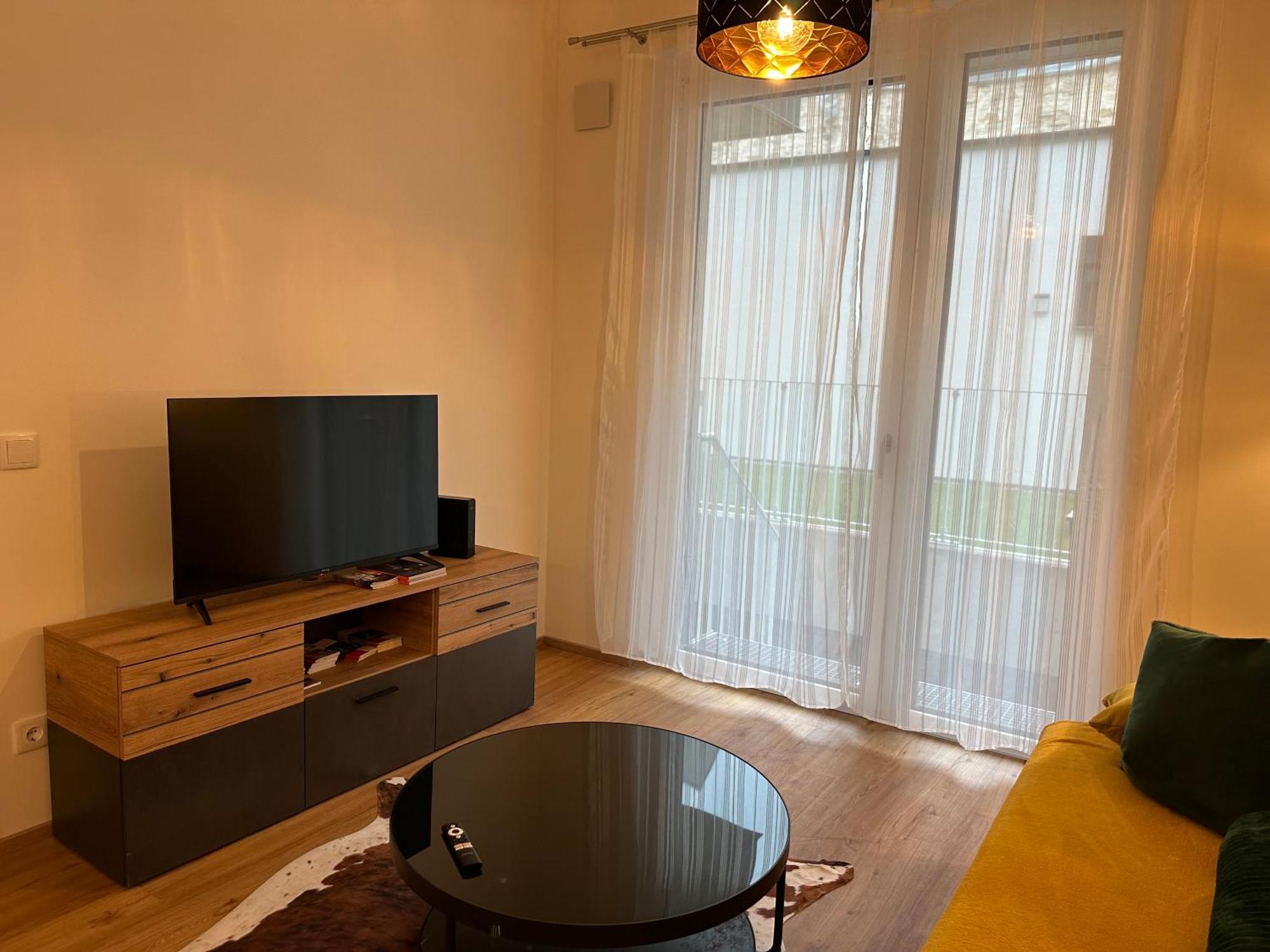 Schoenbrunn Garden Apartments Wina Bagian luar foto